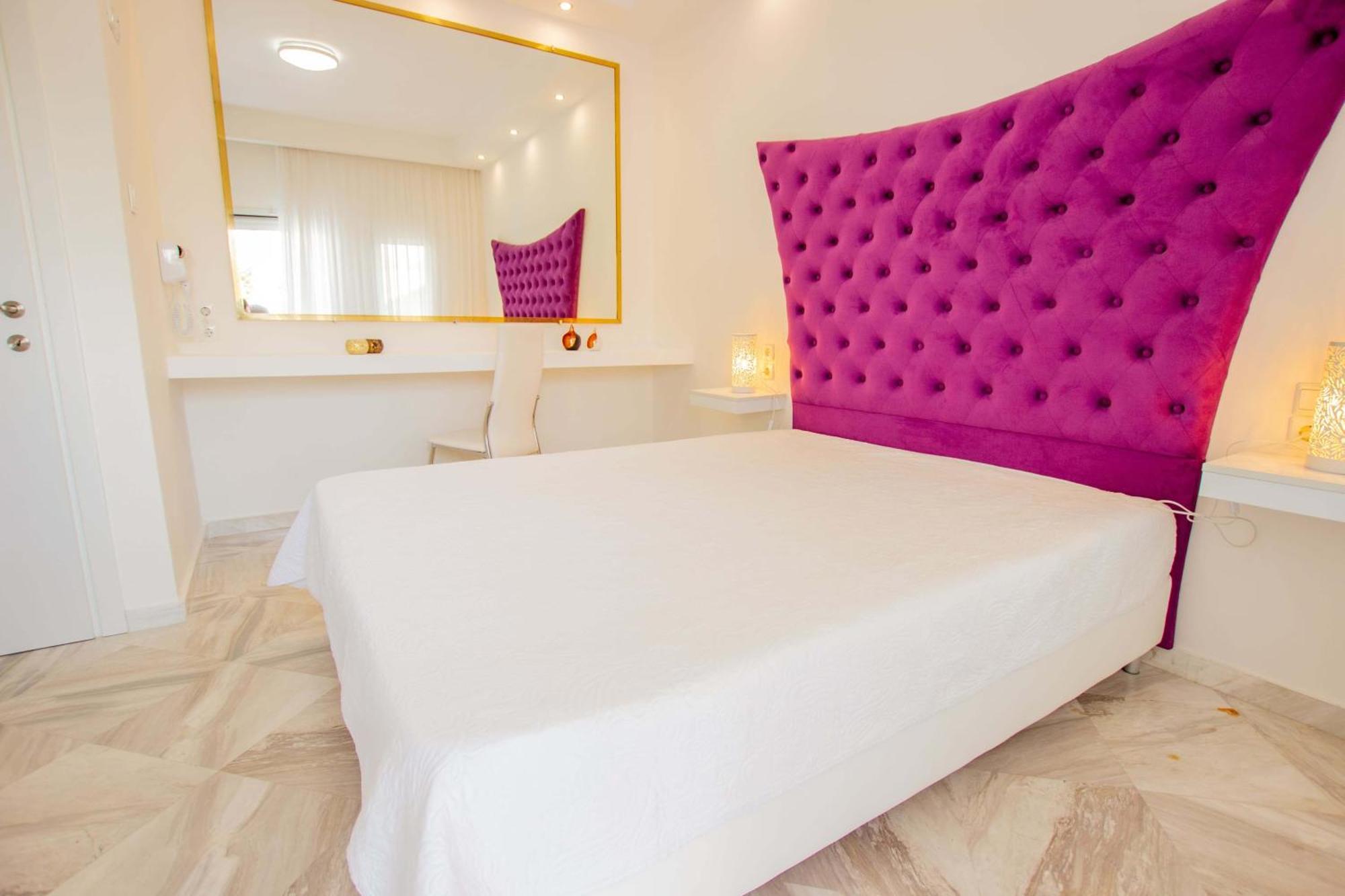 Ilion Luxury Apartments 아스프로발타 외부 사진